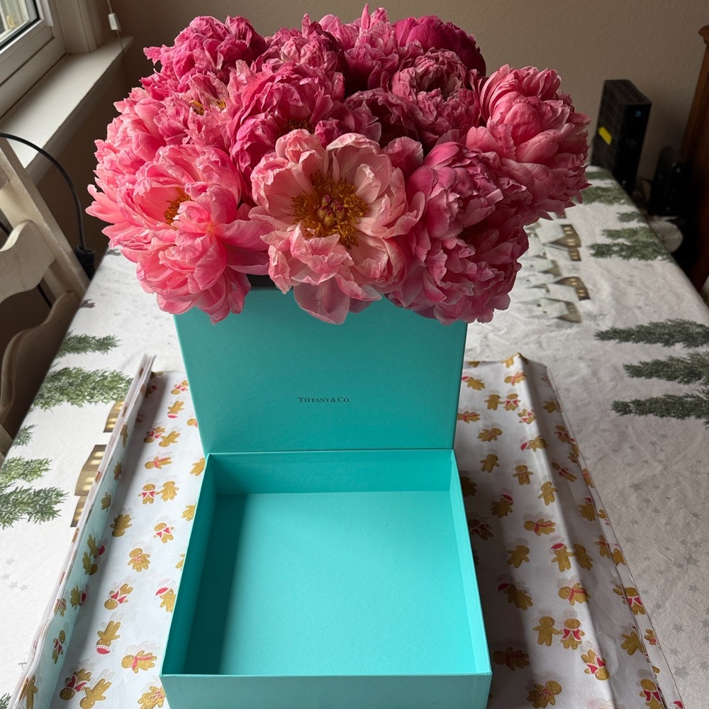 Tiffany & Co. Blue Box - Picture 11 of 15